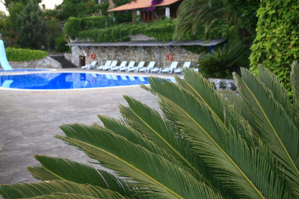 King'S Residence Hotel Палинуро Екстериор снимка