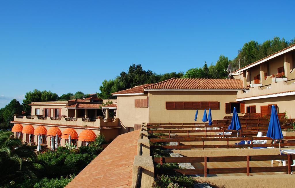 King'S Residence Hotel Палинуро Екстериор снимка